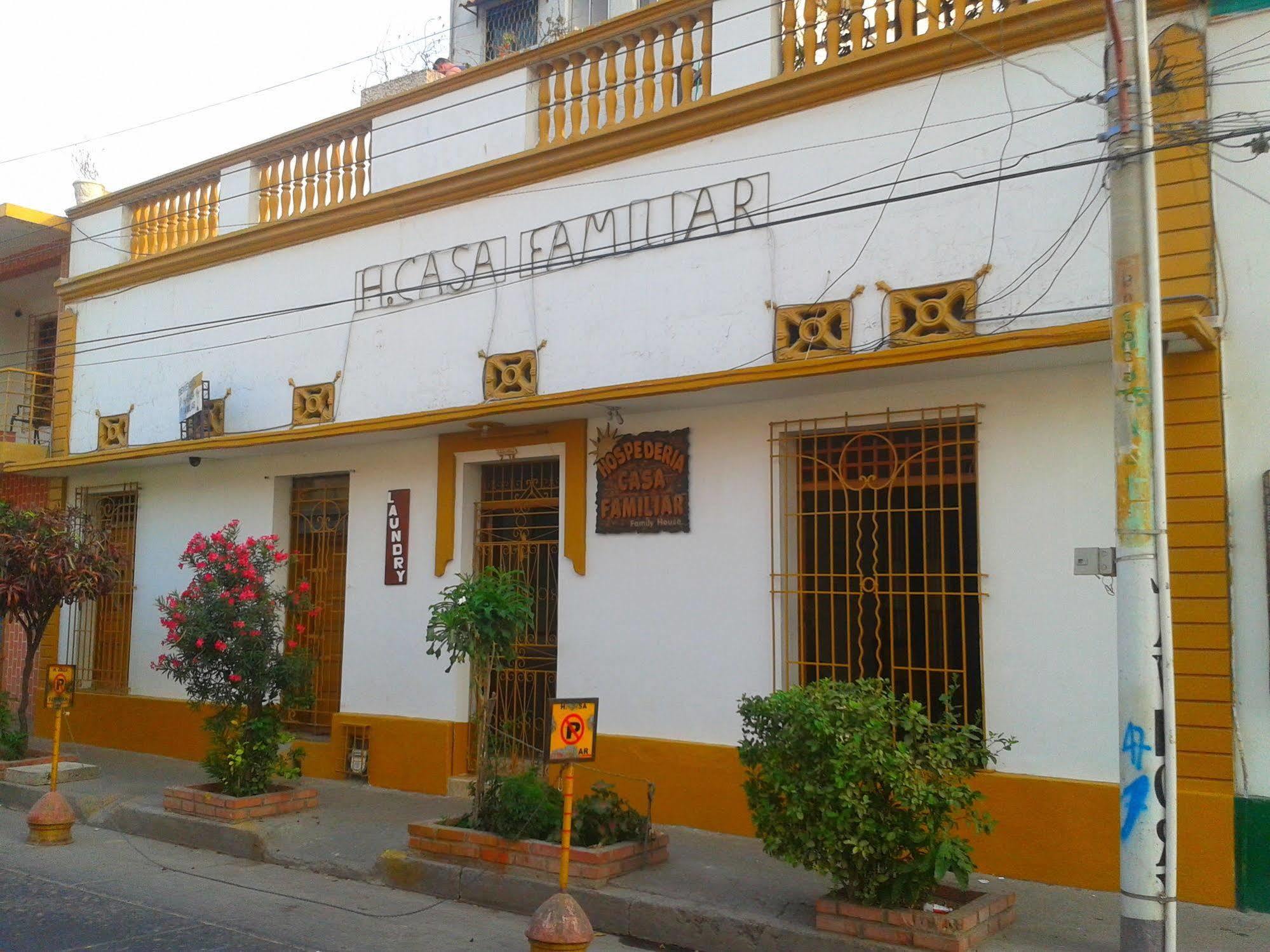 Hotel Hospederia Casa Familiar Santa Marta  Esterno foto